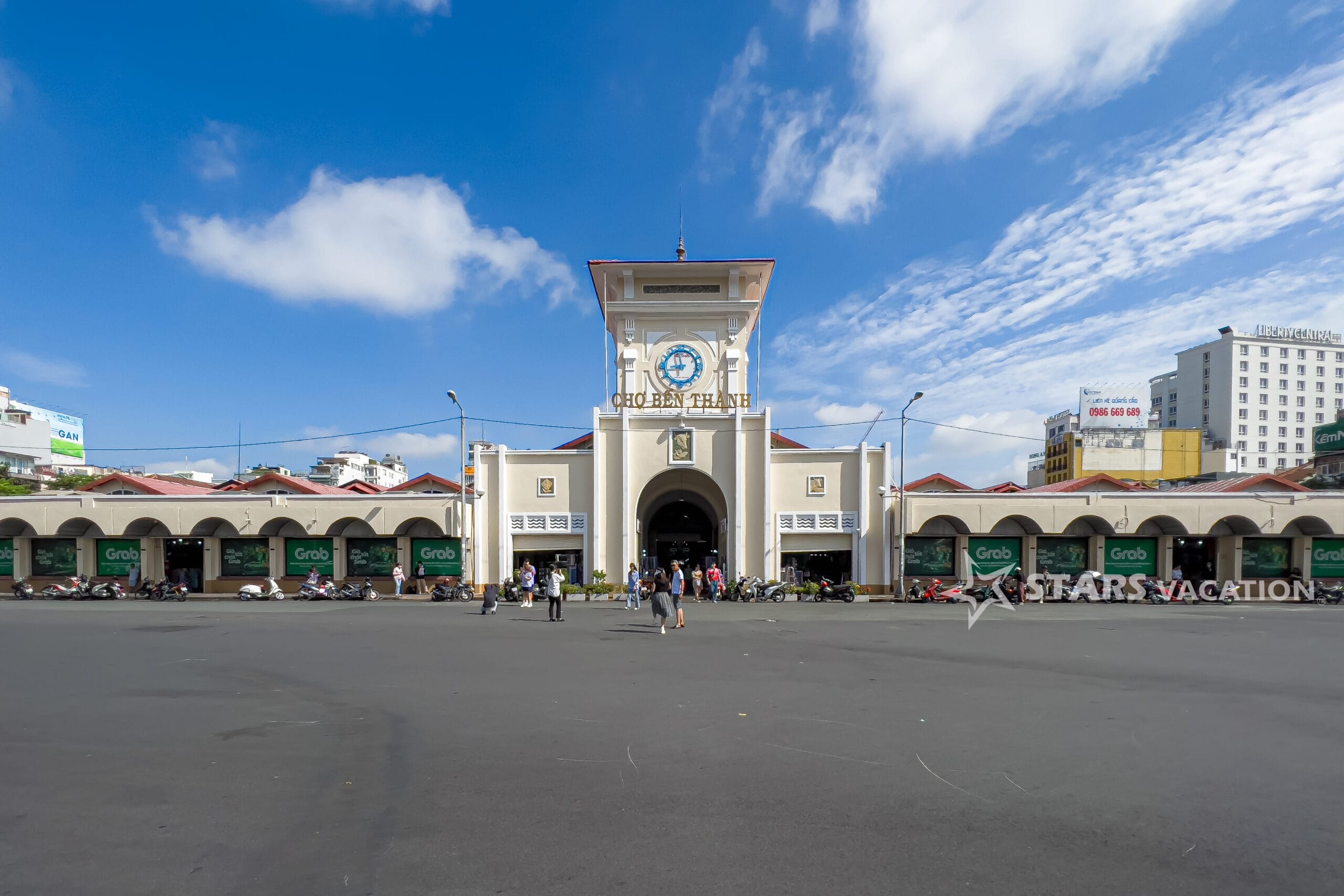 “HELLO VIETNAM 2025/2026” – SAIGON